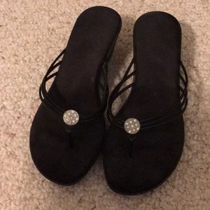 Strappy wedge sandal